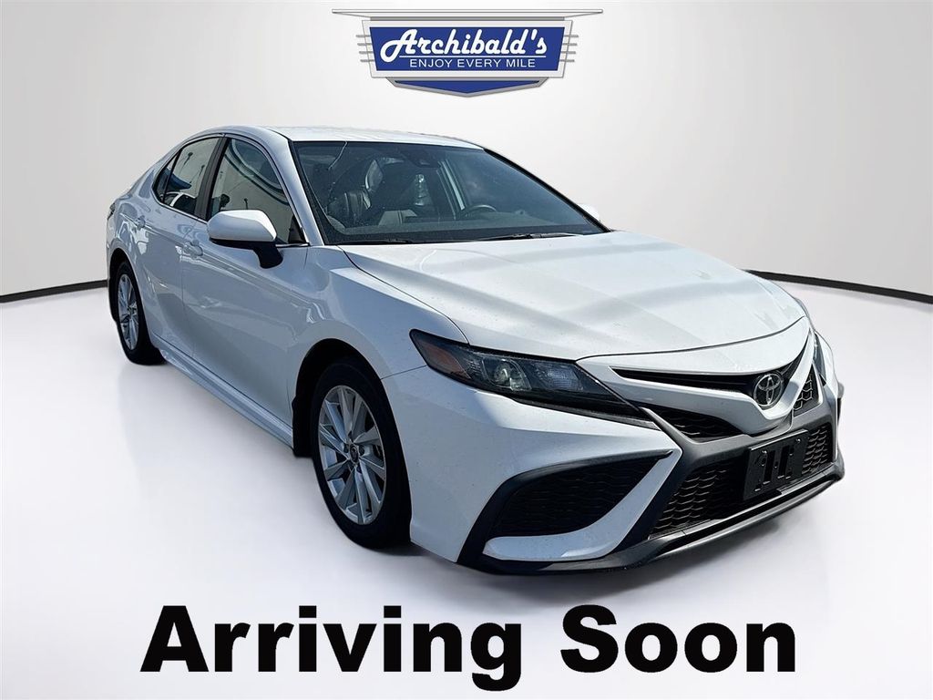 2024 Toyota Camry's photo