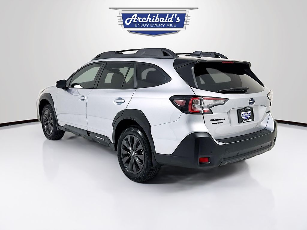2025 Subaru Outback Onyx Edition - Photo 6