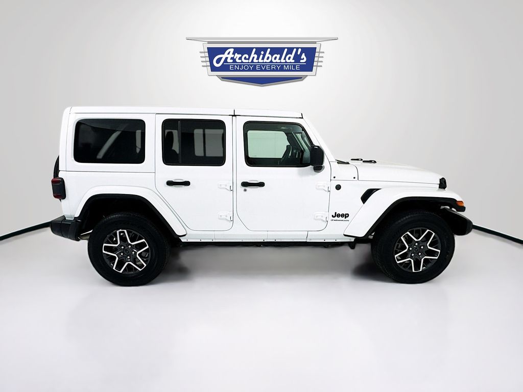2025 Jeep Wrangler 4-Door Sahara - Photo 9