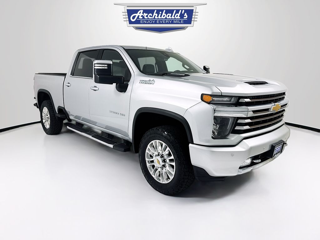2023 Chevrolet Silverado HD High Country 4WD Crew Cab Short Box's photo