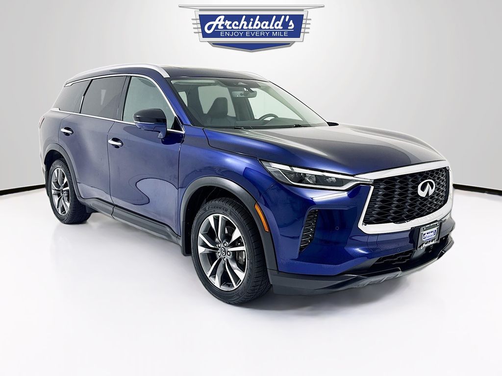 2025 INFINITI QX60 LUXE's photo