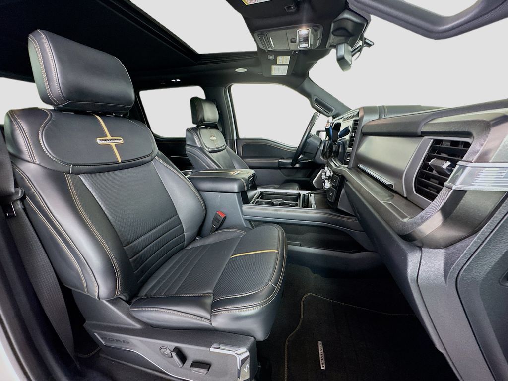 2024 Ford F-350 Super Duty Platinum - Photo 23