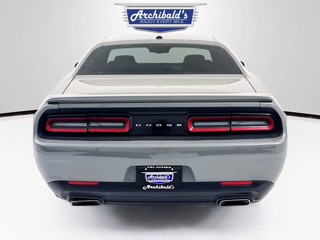 2017 Dodge Challenger R/T - Photo 7