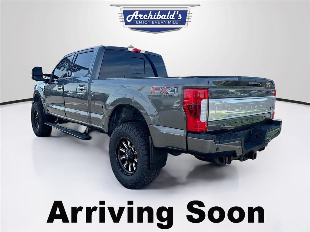2019 Ford F-350 Platinum 4x4 Crew Cab 160 in SRW's photo