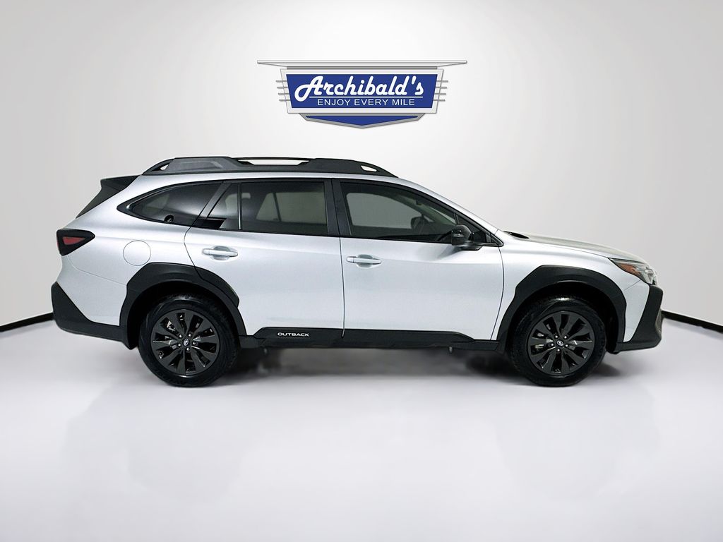 2025 Subaru Outback Onyx Edition - Photo 9