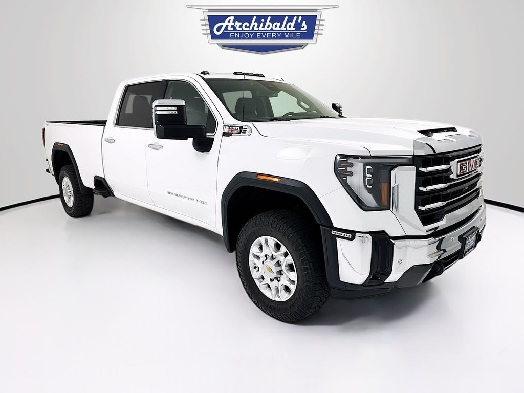 2024 GMC Sierra SLT 4WD Crew Cab Standard Box SRW's photo
