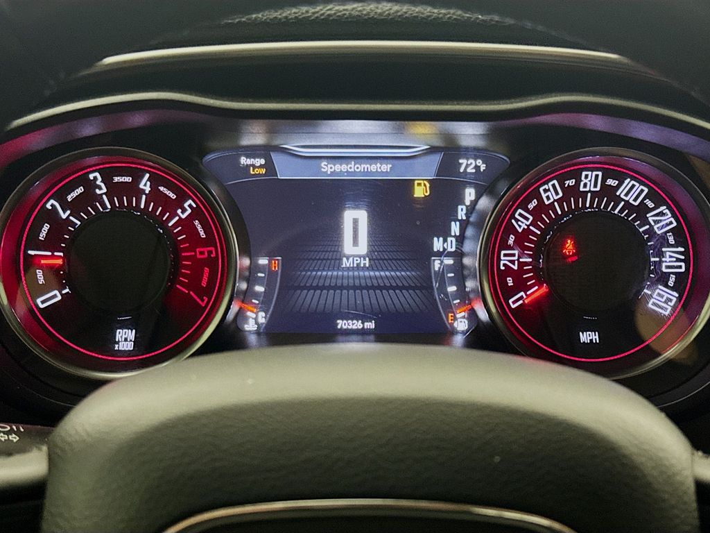 2017 Dodge Challenger R/T - Photo 14