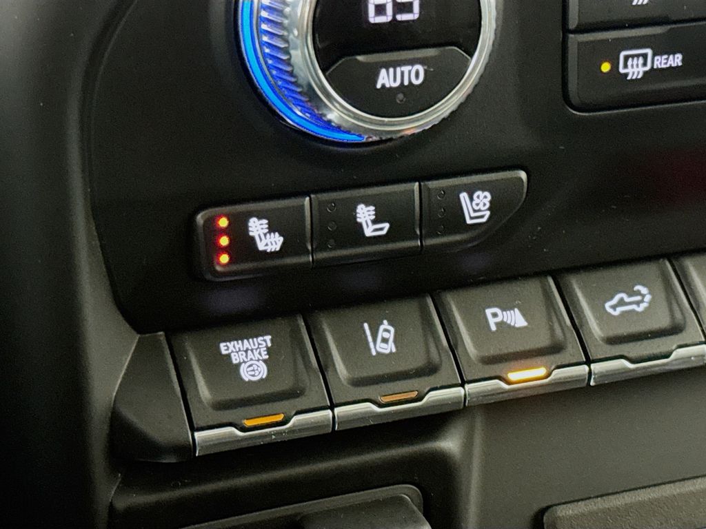 2022 GMC Sierra 3500HD Denali - Photo 22