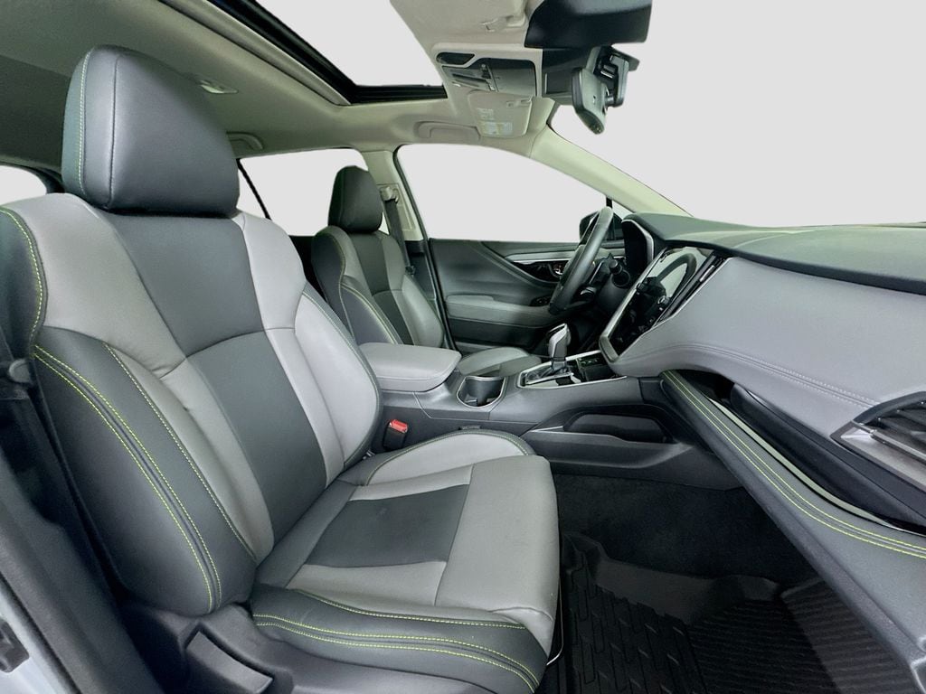 2025 Subaru Outback Onyx Edition - Photo 28