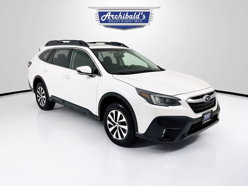 2022 Subaru Outback Premium's photo