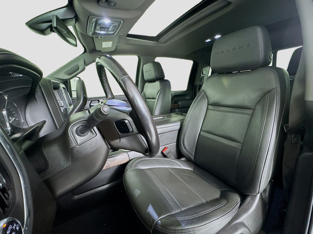 2022 GMC Sierra 3500HD Denali - Photo 10