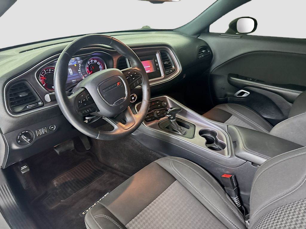 2017 Dodge Challenger R/T - Photo 10