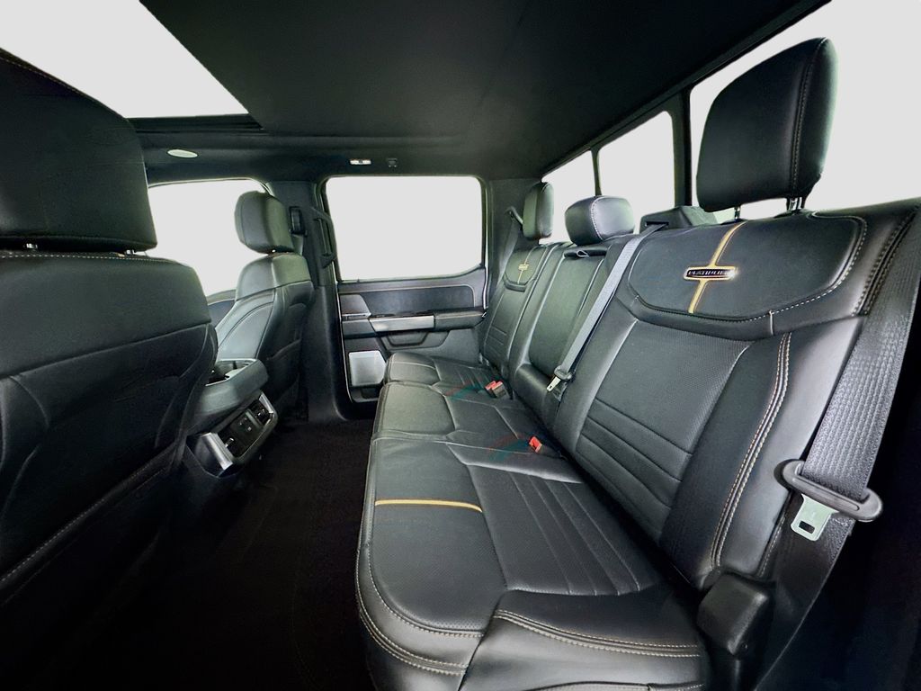 2024 Ford F-350 Super Duty Platinum - Photo 18