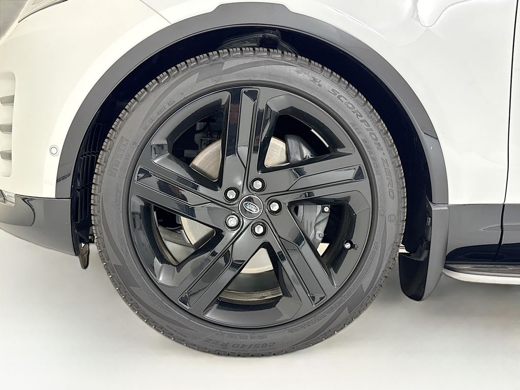 2025 Land Rover Discovery Dynamic SE - Photo 30