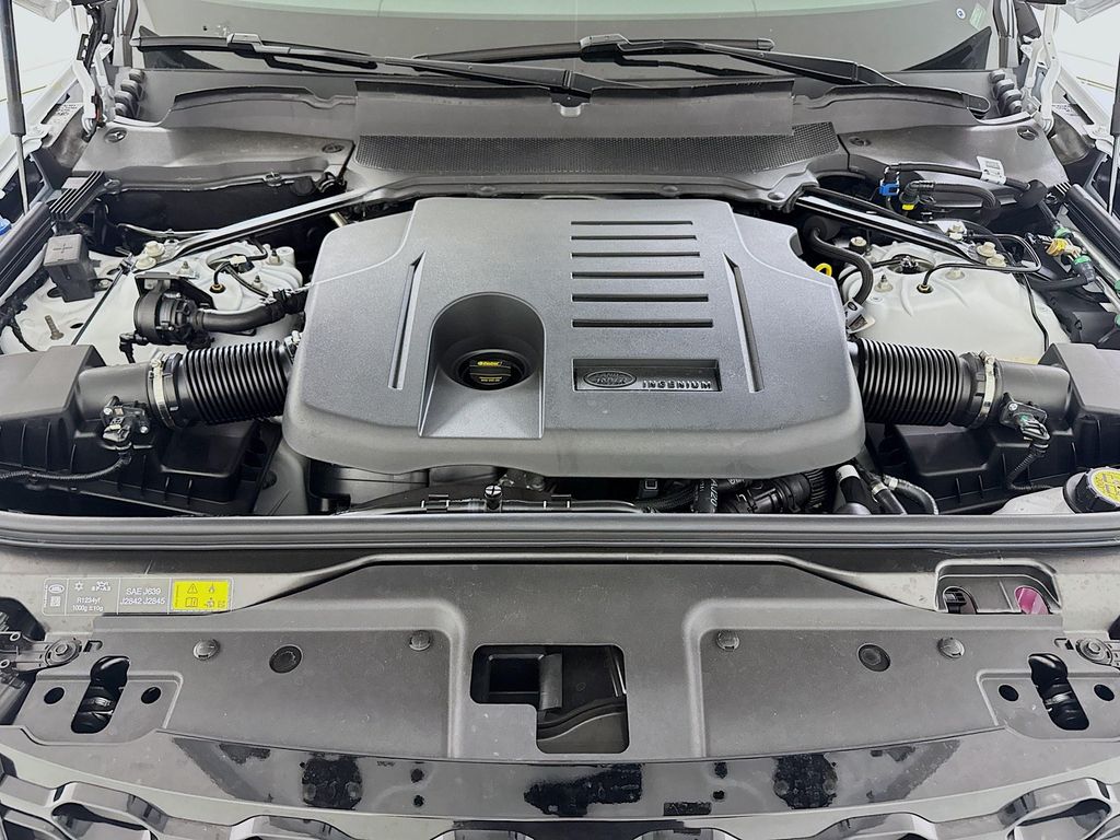 2025 Land Rover Discovery Dynamic SE - Photo 29