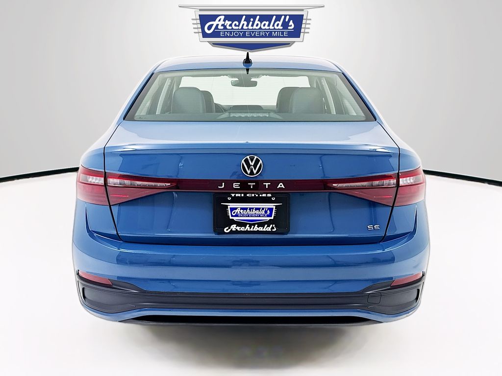 2025 Volkswagen Jetta SE - Photo 6