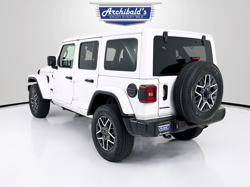 2025 Jeep Wrangler 4-Door Sahara - Photo 6