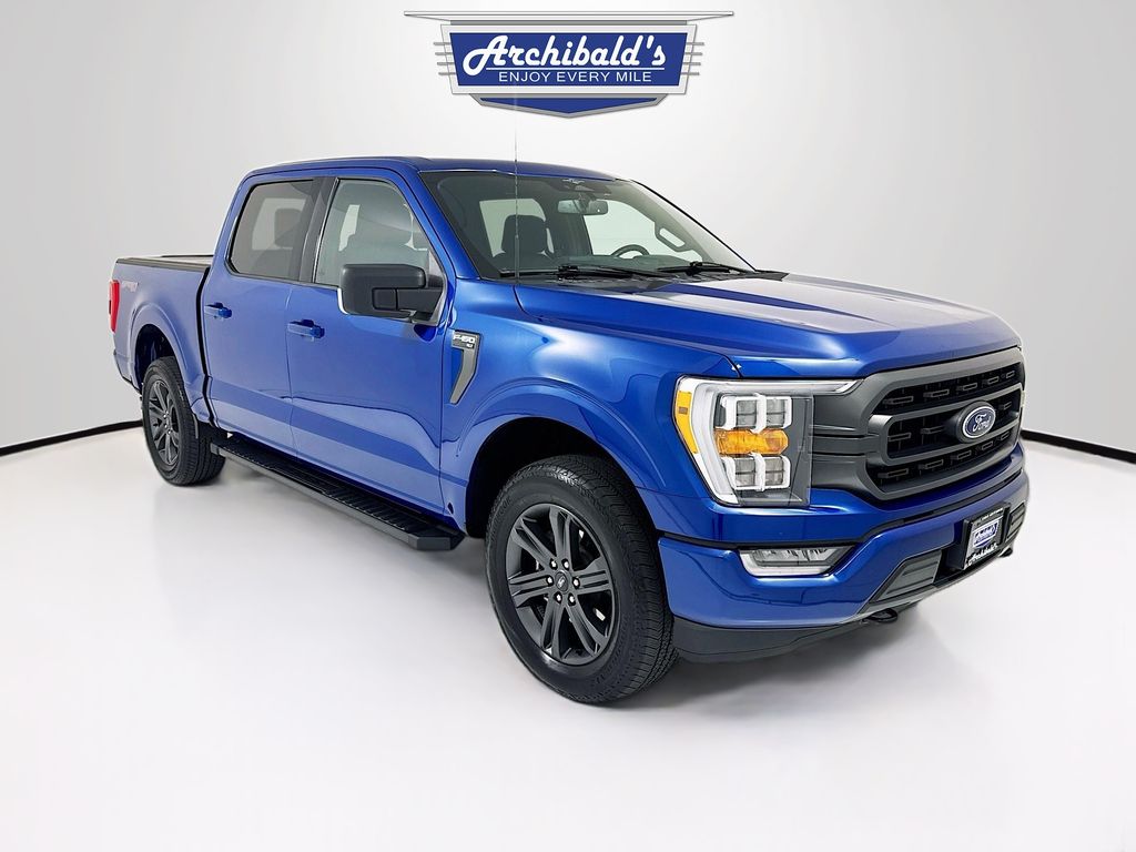 2023 Ford F-150 XLT 4x4 SuperCrew 145 in's photo