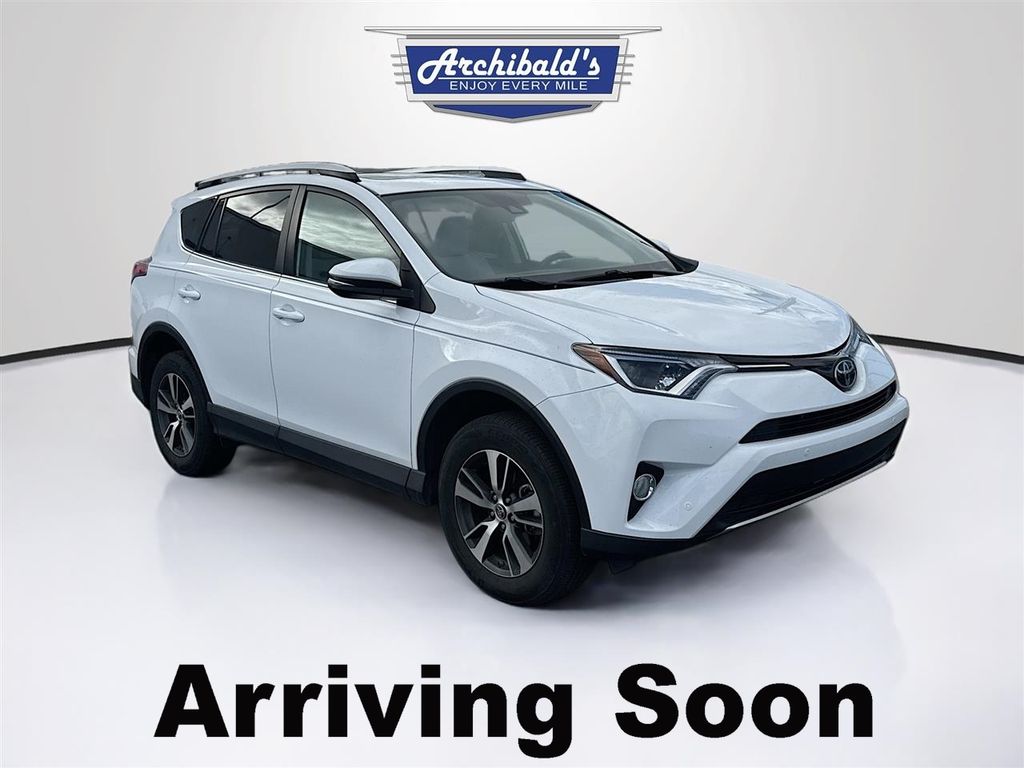 2016 Toyota RAV4 XLE AWD's photo