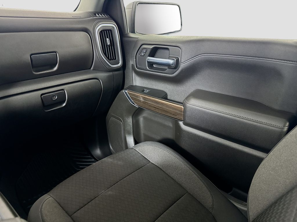 2021 Chevrolet Silverado 1500 RST - Photo 22