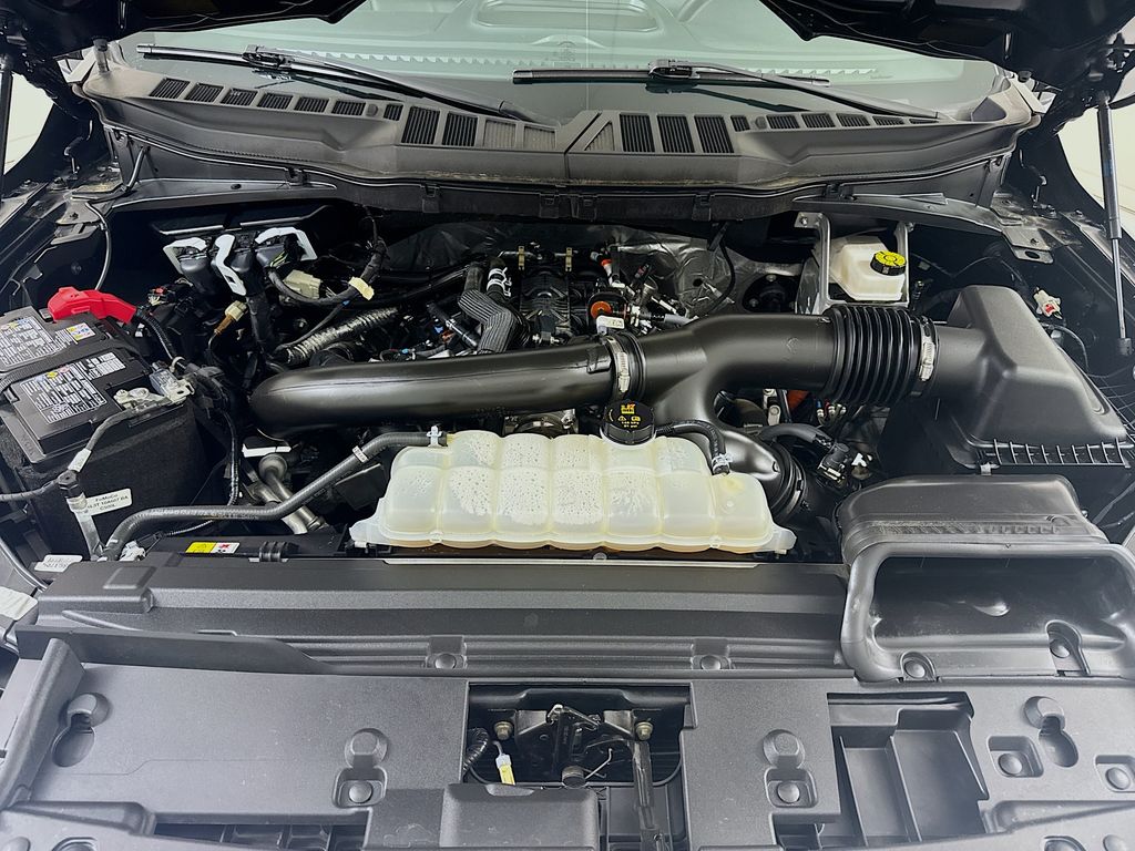 2025 Ford F-150 Lariat - Photo 30