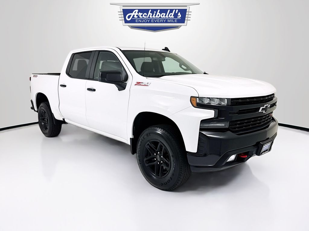 2022 Chevrolet Silverado 1500 LT Trail Boss 4WD Crew Cab Short Box's photo