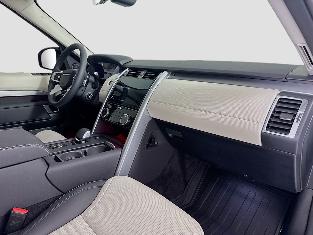 2025 Land Rover Discovery Dynamic SE - Photo 28