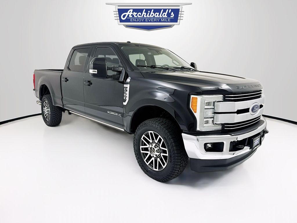 2017 Ford F-350 Lariat 4x4 Crew Cab 160 in SRW's photo