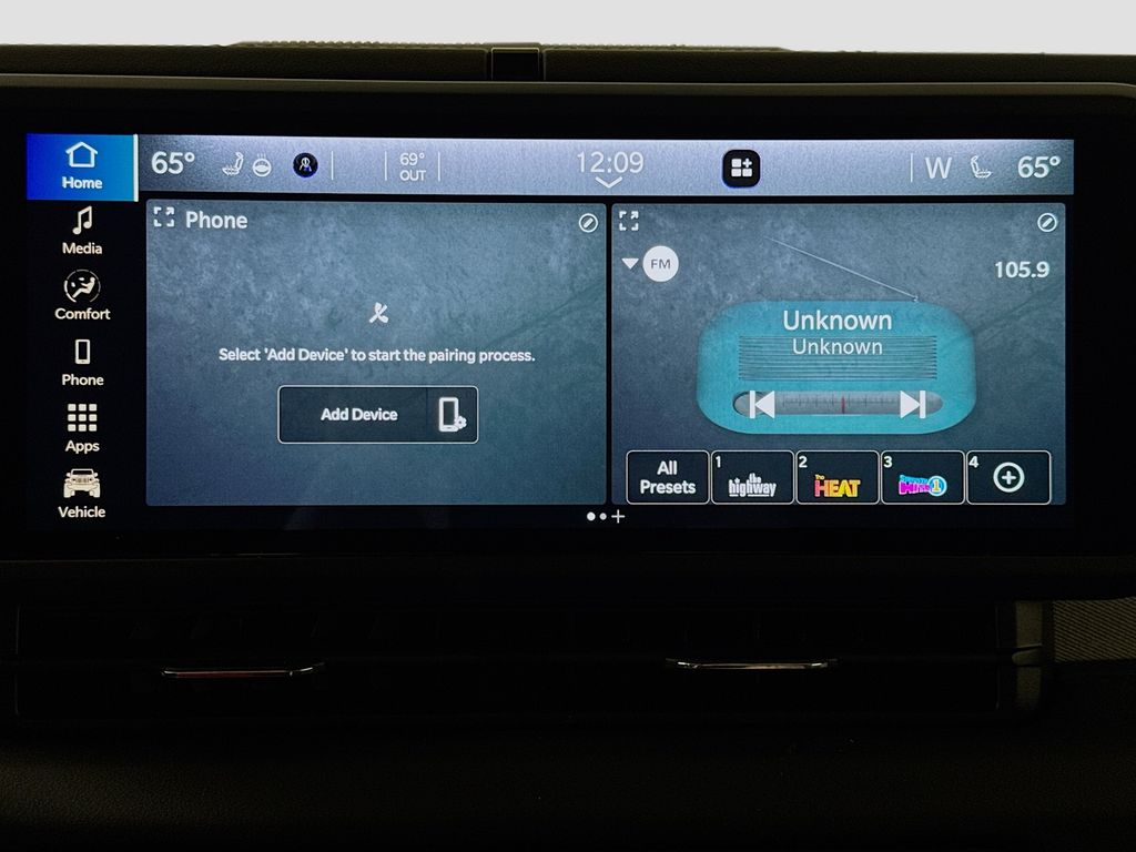 2025 Jeep Wrangler 4-Door Sahara - Photo 13