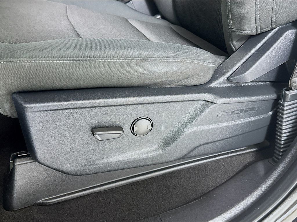 2024 Ford F-150 XLT - Photo 18