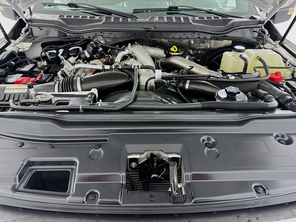 2022 Ford F-350 Super Duty Platinum - Photo 27