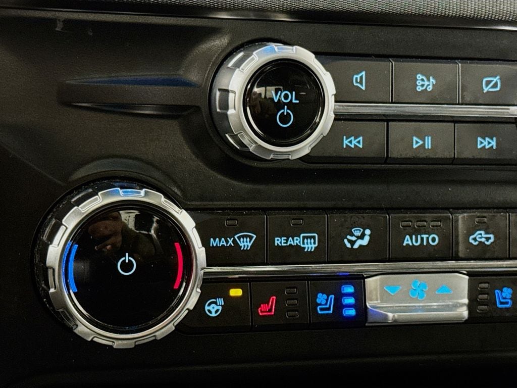 2024 Ford F-350 Super Duty Platinum - Photo 17