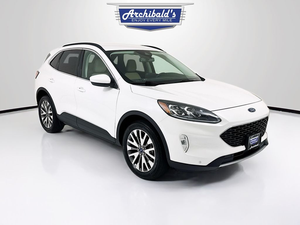 2022 Ford Escape Titanium AWD's photo