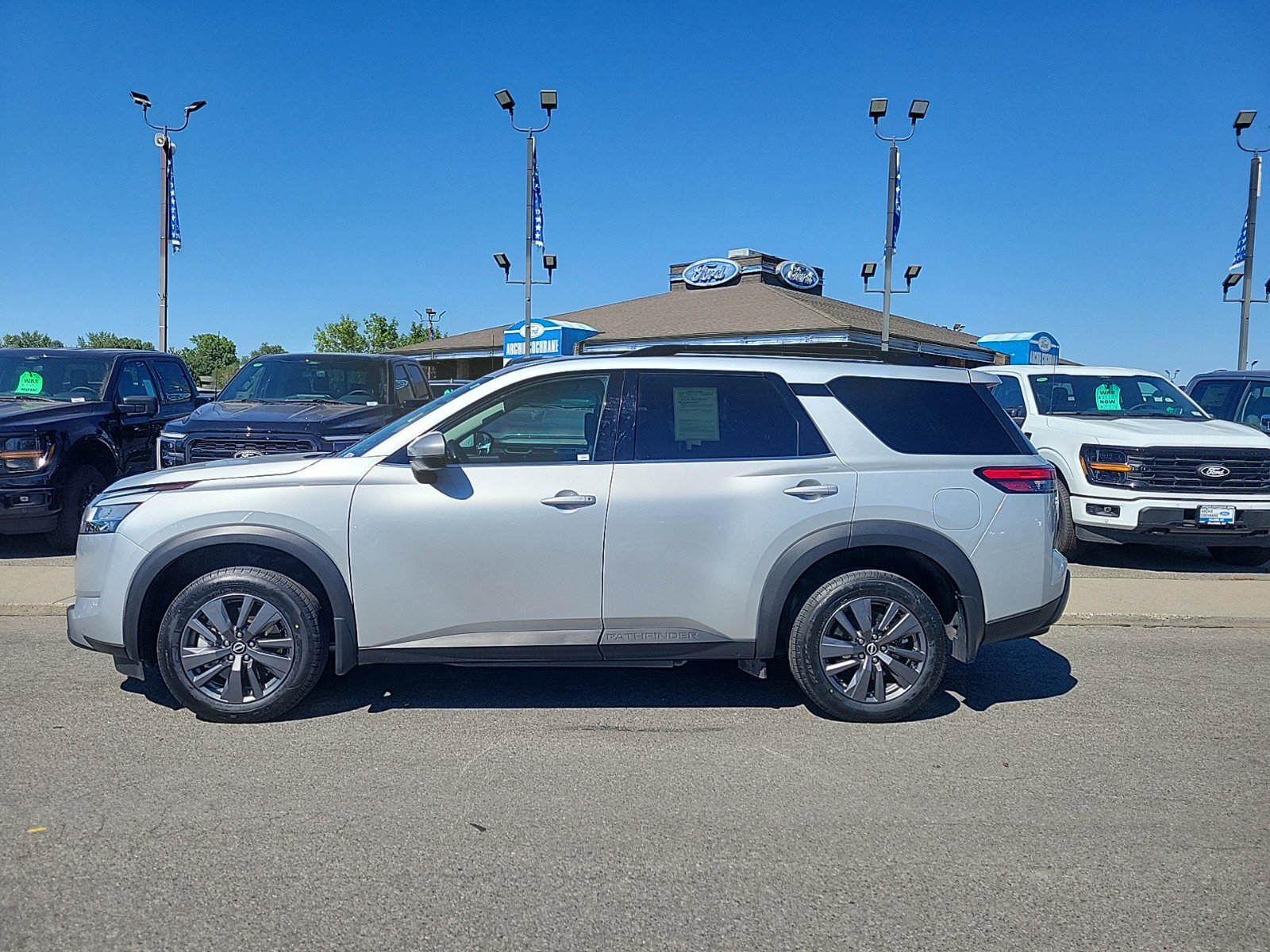 Certified 2022 Nissan Pathfinder SV with VIN 5N1DR3BC9NC238138 for sale in Billings, MT