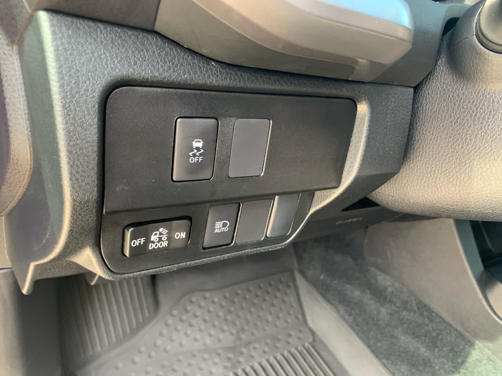 Used 2022 Toyota Tacoma SR5 Double Cab 5 Bed V6 AT (Natl) Double Cab 5 Bed V6 AT (Natl)