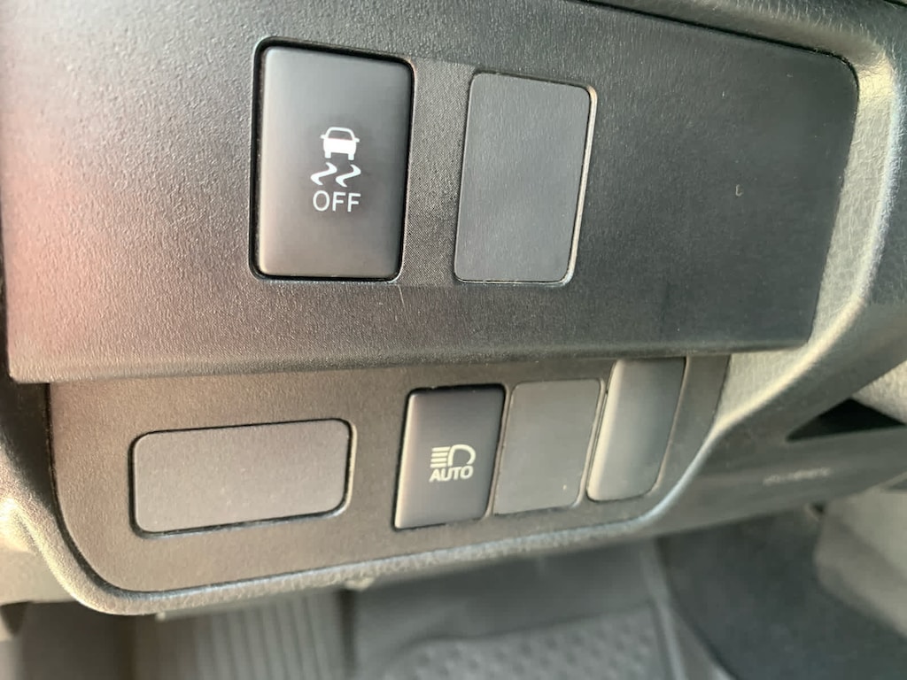 Used 2020 Toyota Tacoma SR Access Cab 6 Bed I4 AT (Natl) Access Cab 6 Bed I4 AT (Natl)