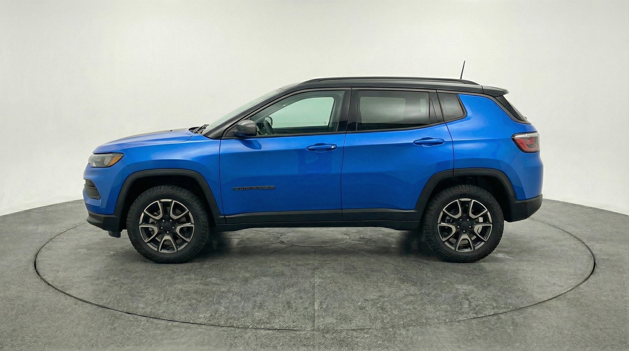 Thumbnail: 2025 Jeep Compass - 4
