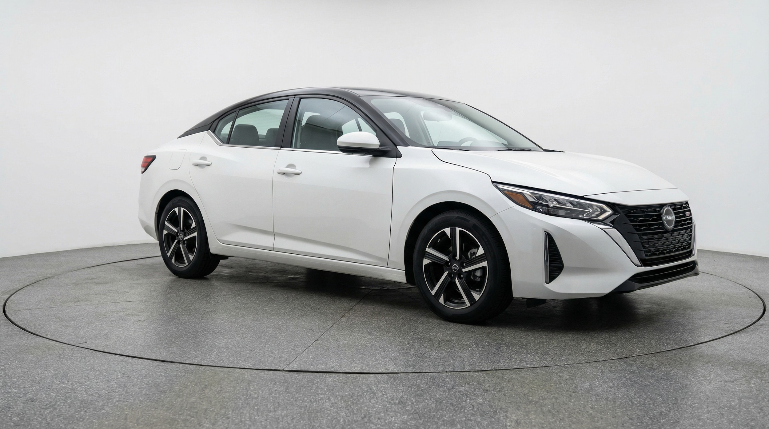 Thumbnail: 2025 Nissan Sentra - 1