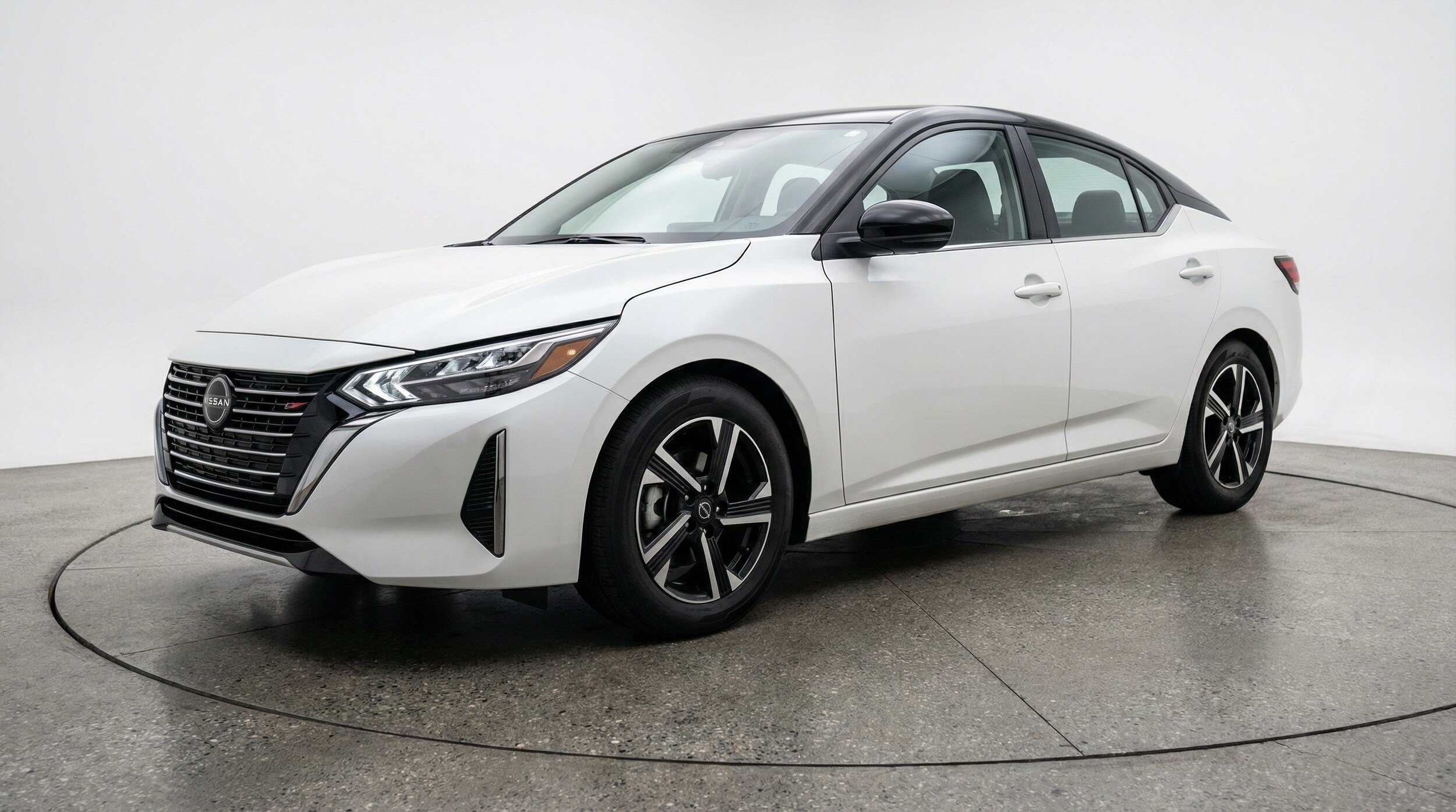 Thumbnail: 2025 Nissan Sentra - 3