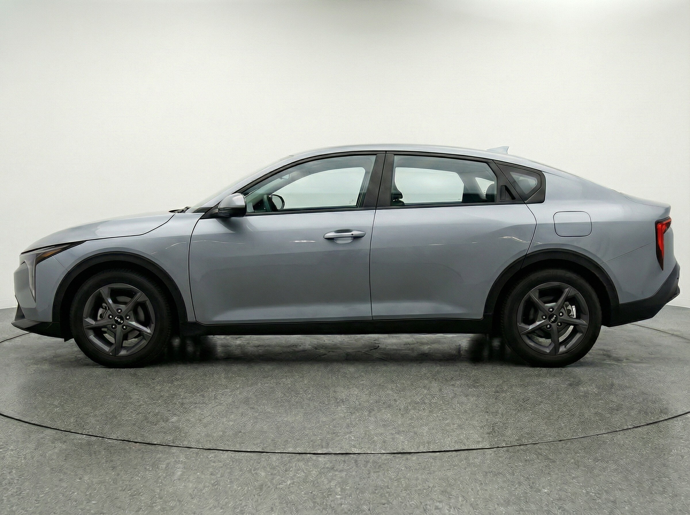Thumbnail: 2025 Kia K4 - 4