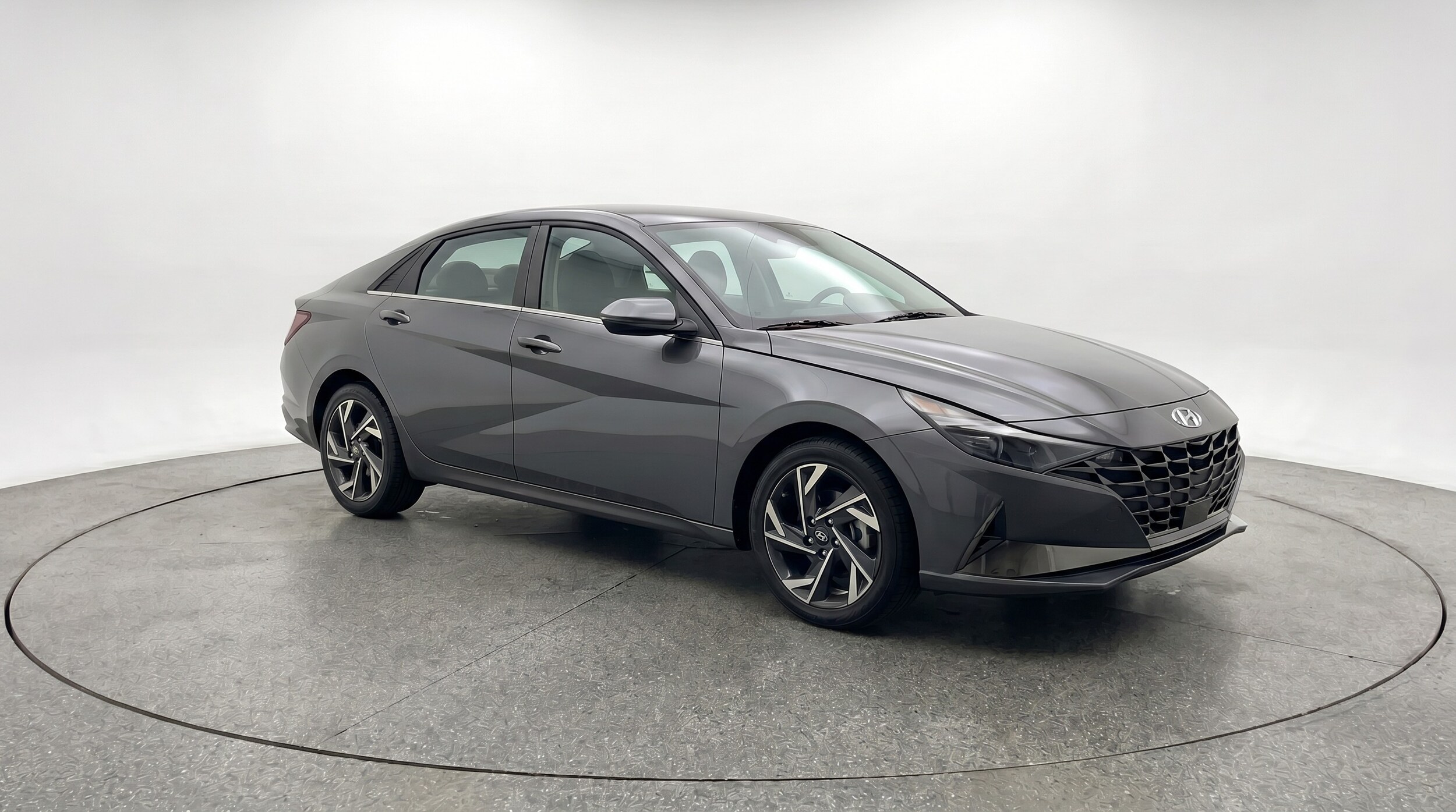 Thumbnail: 2025 Hyundai Elantra - 1