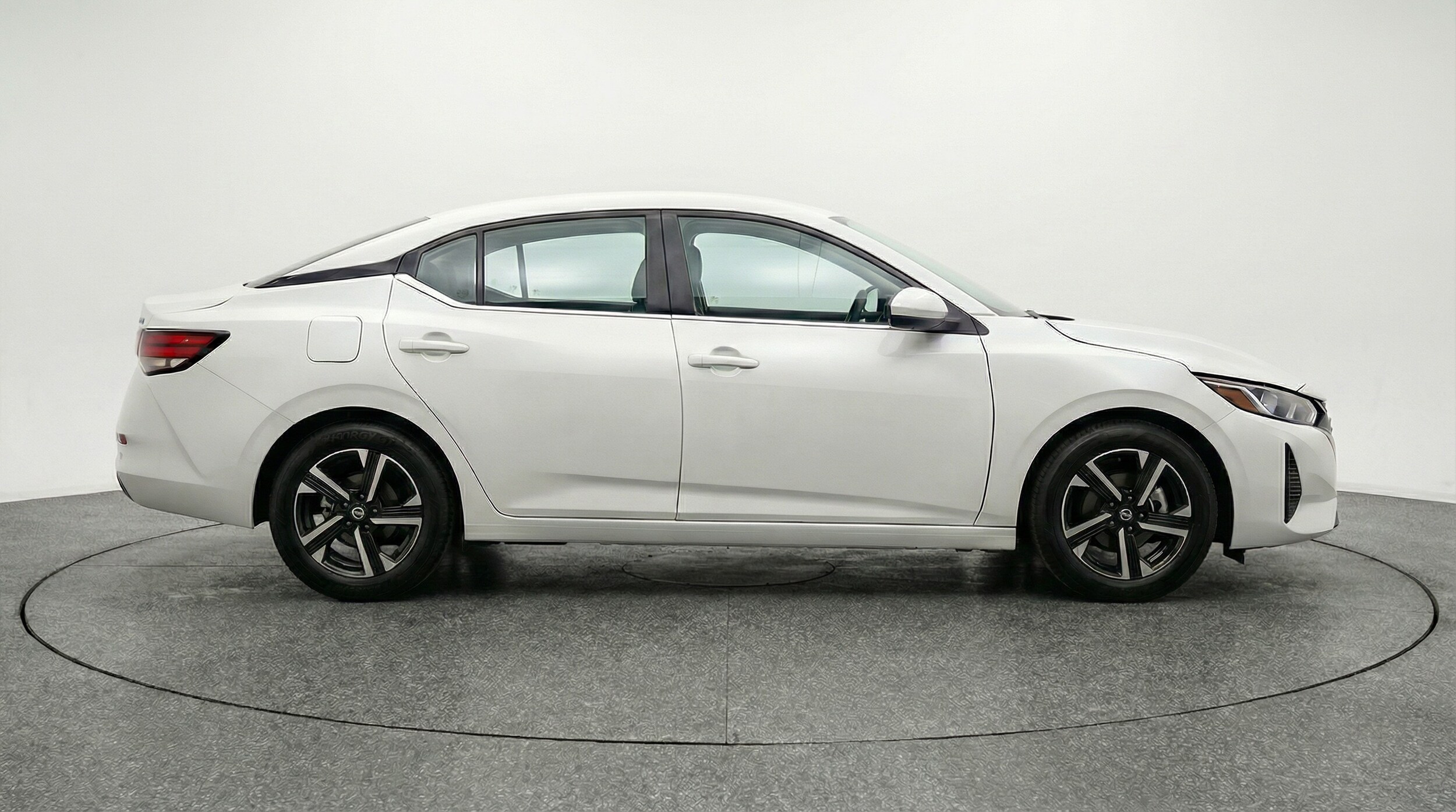Thumbnail: 2025 Nissan Sentra - 8