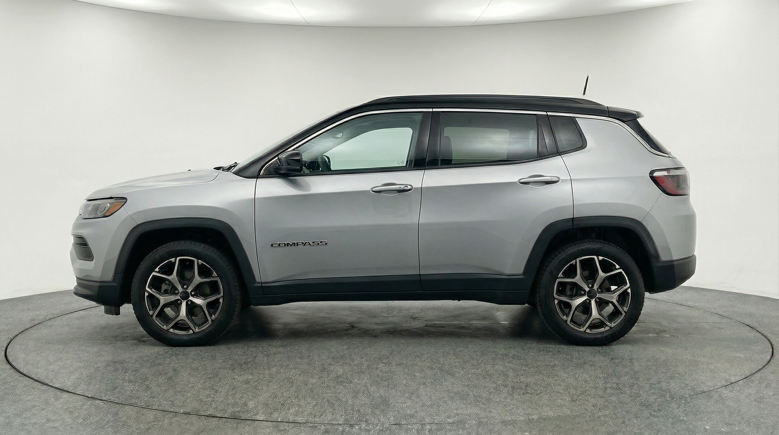 Thumbnail: 2025 Jeep Compass - 4
