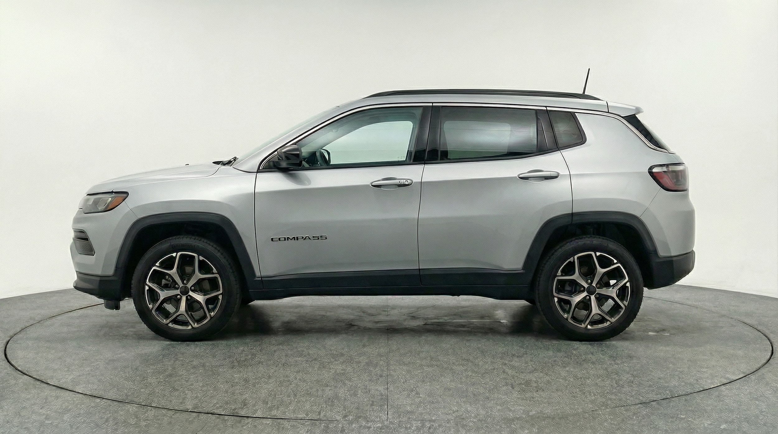 Thumbnail: 2025 Jeep Compass - 4