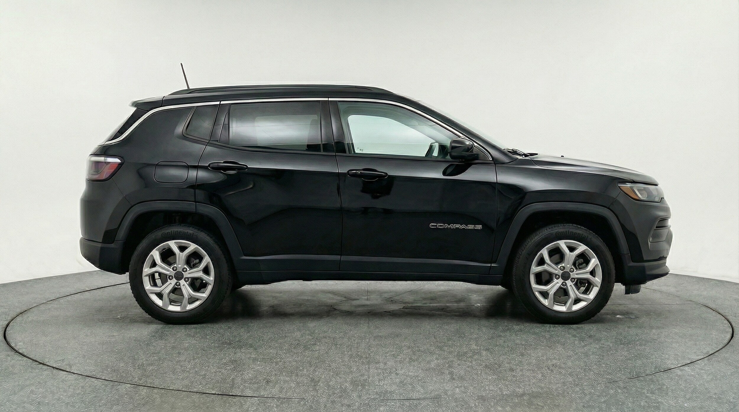 Thumbnail: 2025 Jeep Compass - 8