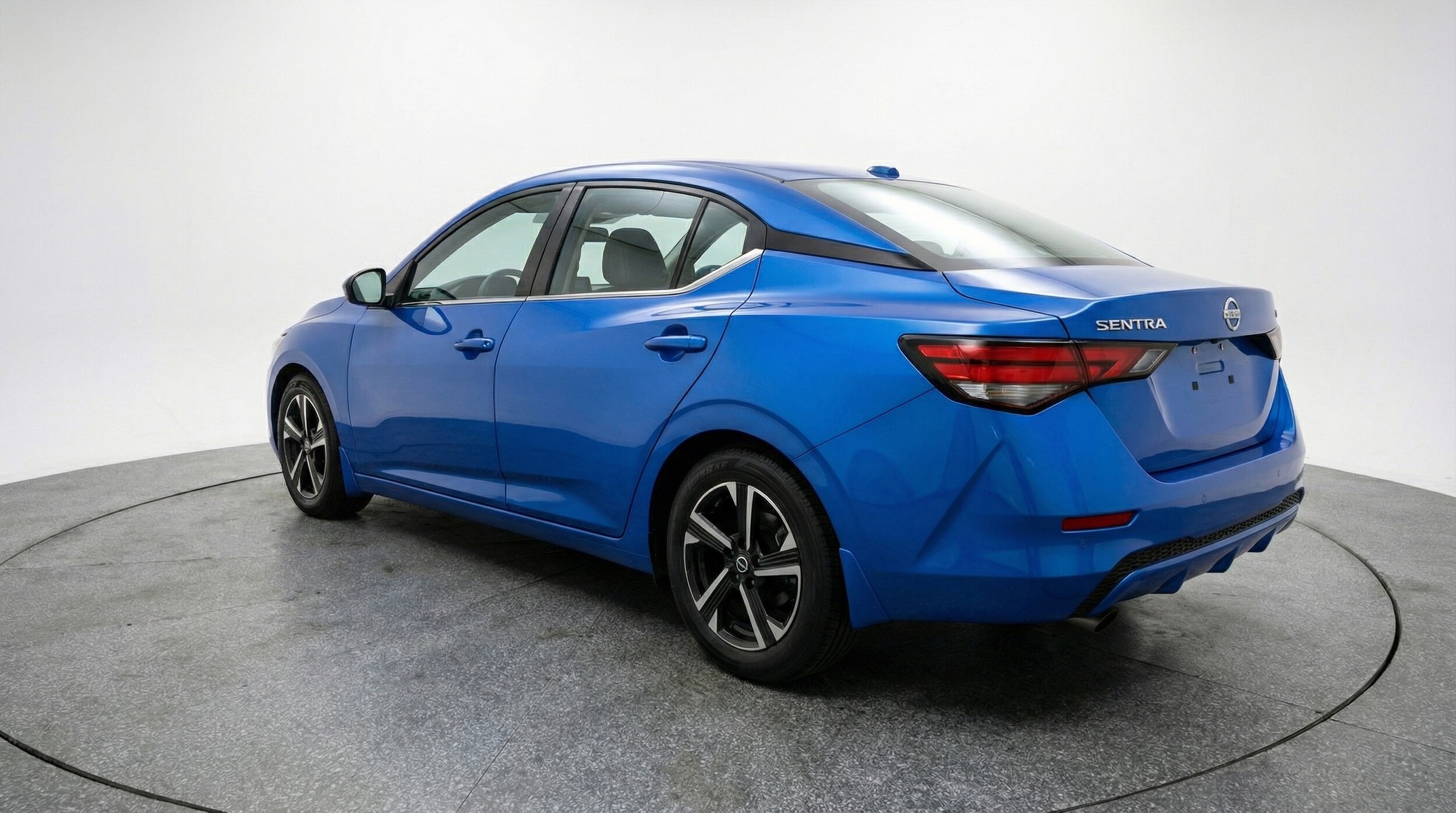 Thumbnail: 2025 Nissan Sentra - 5