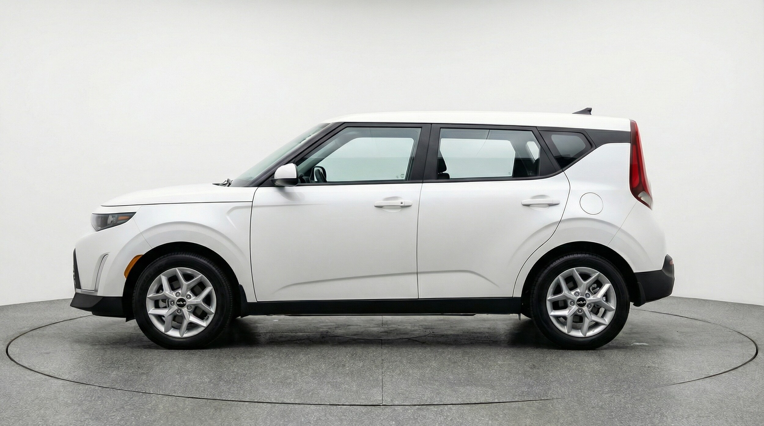 Thumbnail: 2025 Kia Soul - 4