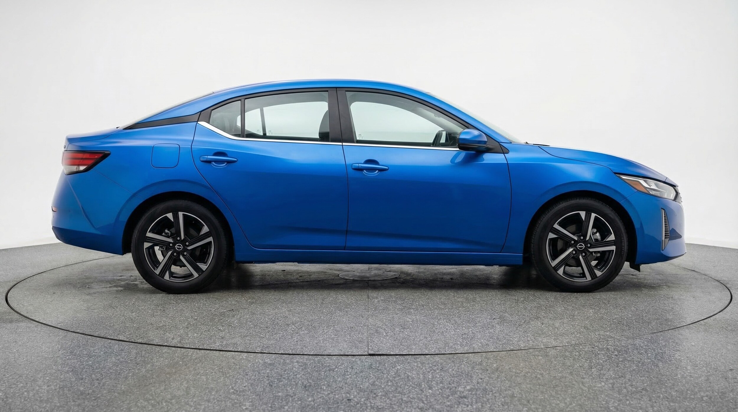 Thumbnail: 2025 Nissan Sentra - 8