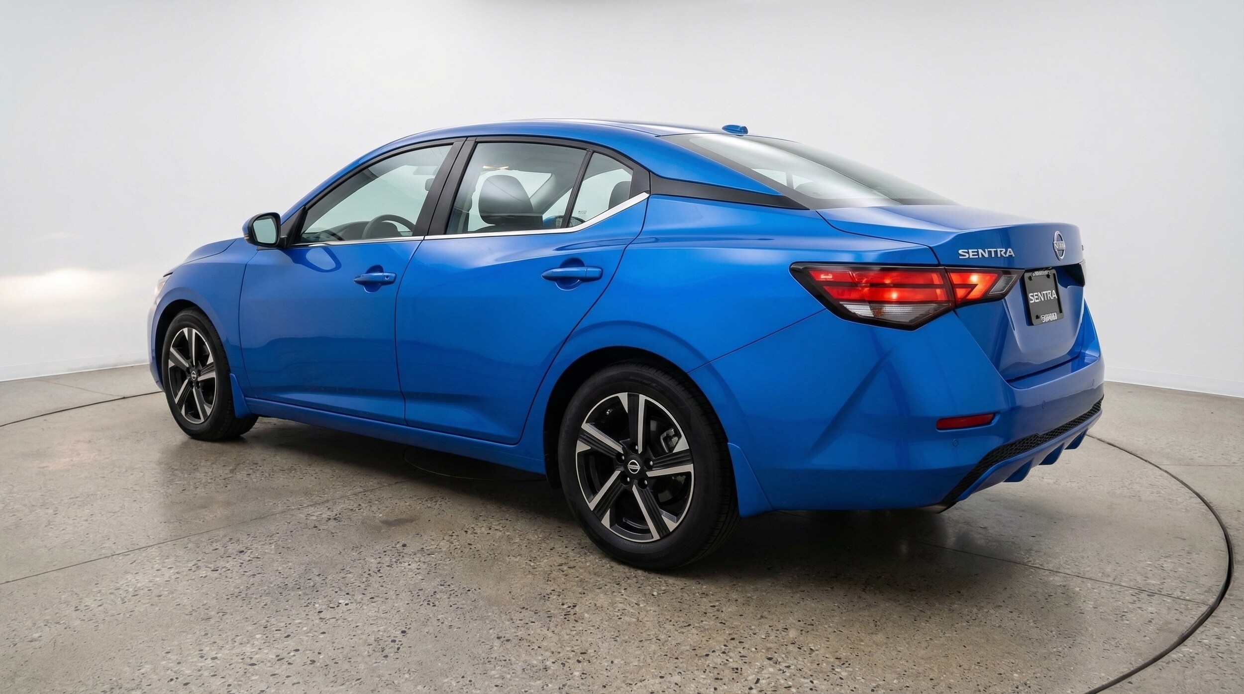 Thumbnail: 2025 Nissan Sentra - 5