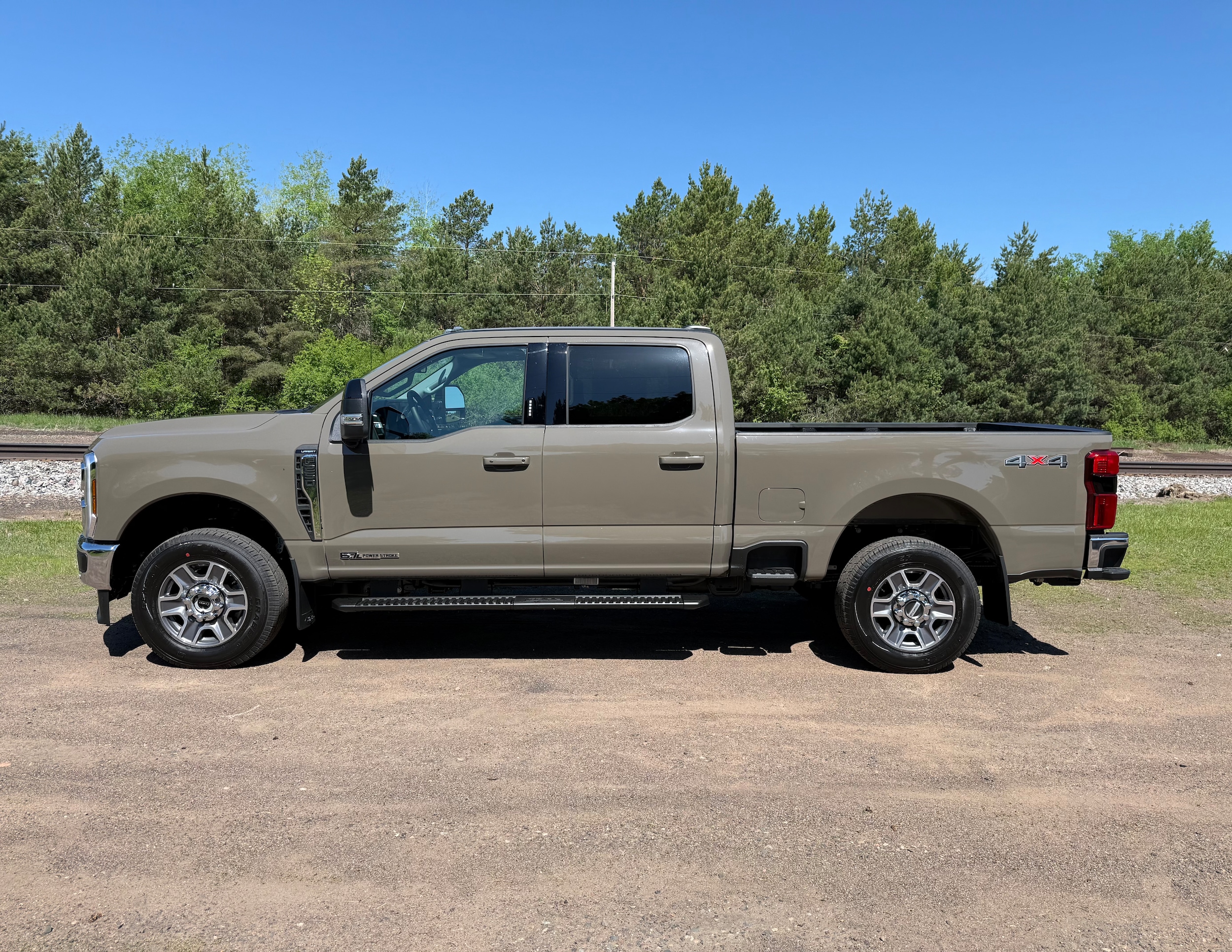 2026 Ford F-250 Lariat 4x4 Crew Cab 6-3/4' Box's photo